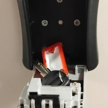 Rvr Smart With Self Check In Aparthotel