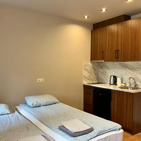 Rvr Smart 2 With Self Check In Apartmanhotel 3*